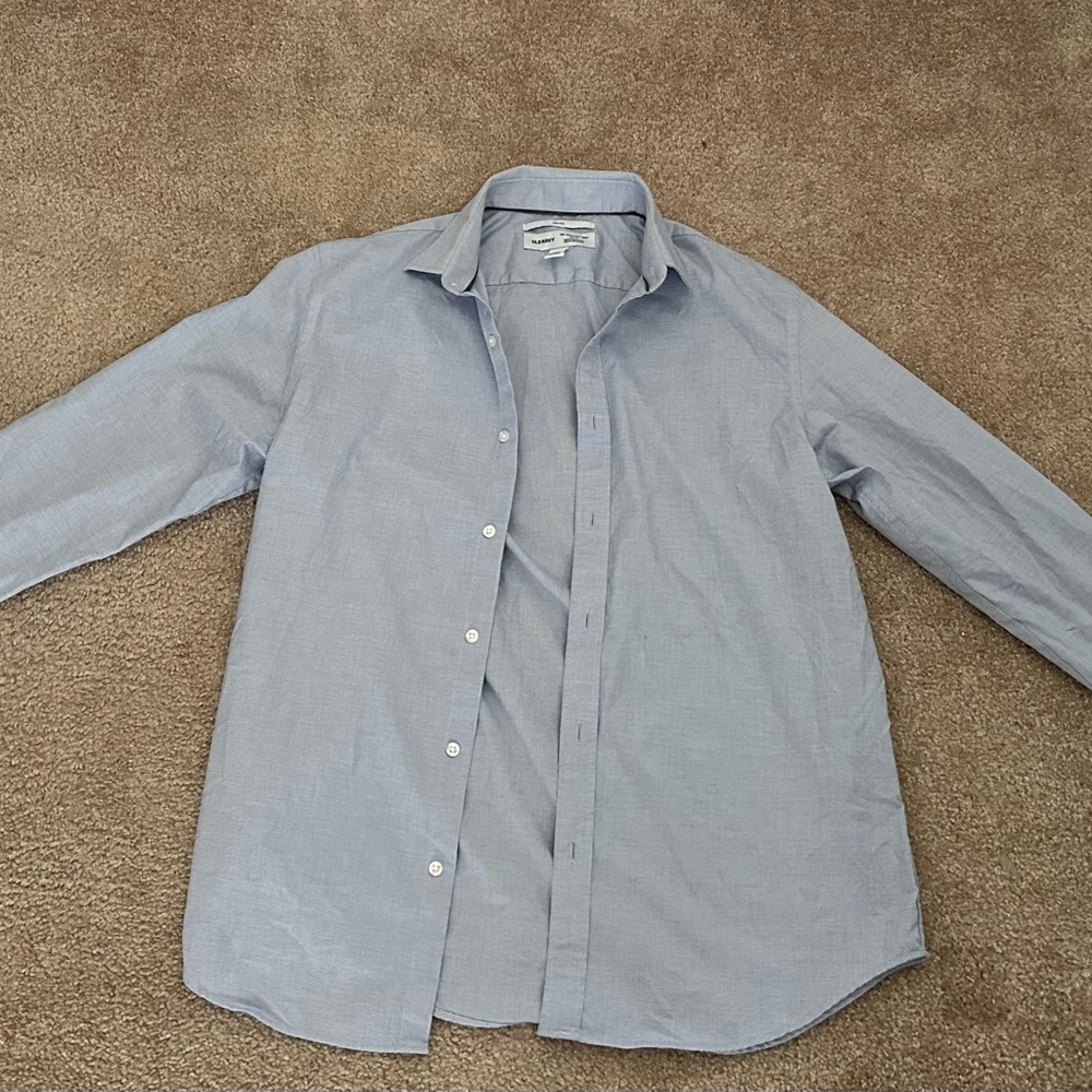 Men's Light Blue Button-Up Shirt